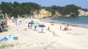 川尻海水浴場の海